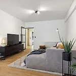 Fantastic And Centrally Located Ostende